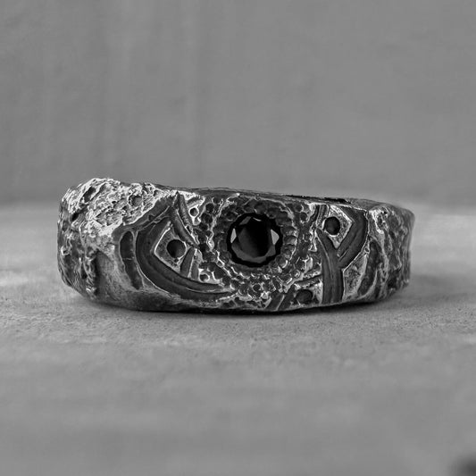 BLACK MANDALA - silver ring with rich stone texture, engraved mandala and black diamond in the center. Textured band ring Rings with patterns Project50g