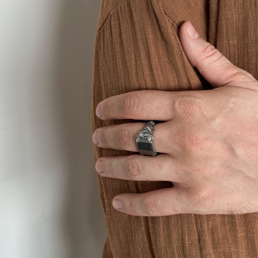Ruins ring -a wide brutal ring with an with elements of Khmer architecture Unusual rings project50g