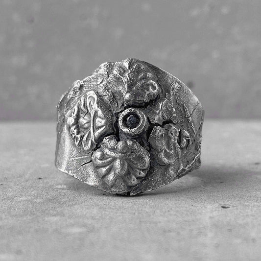 Zeus ring- filigree black diamond massive ring Black diamonds rings Project50g