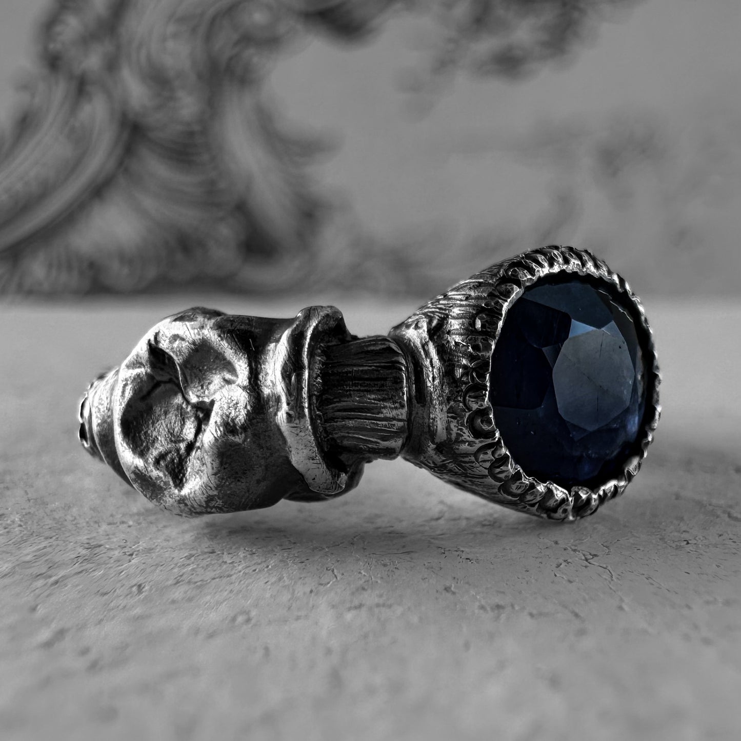 Caravan ring