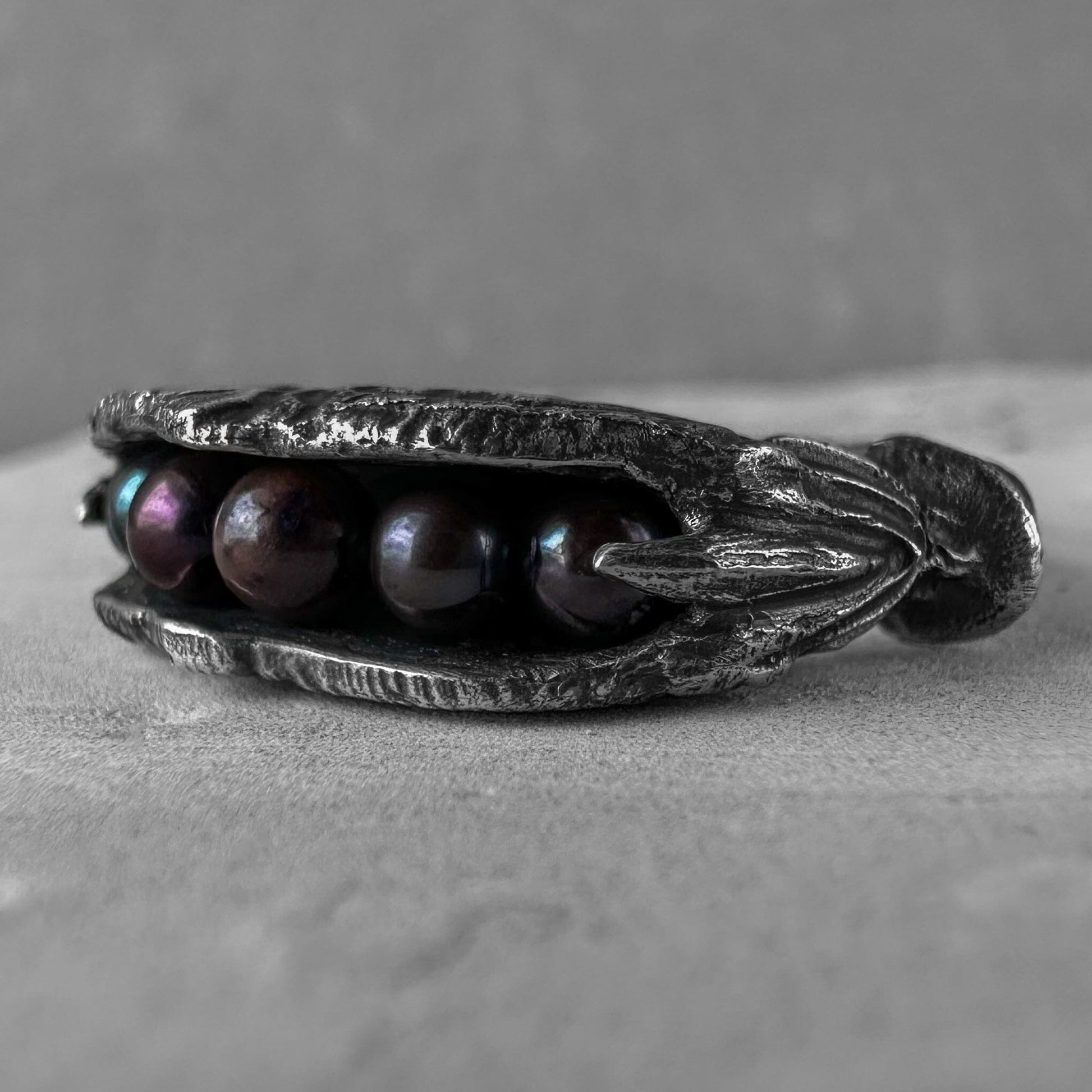 ATLANTIDA Rings with cracks and patterns Project50g 