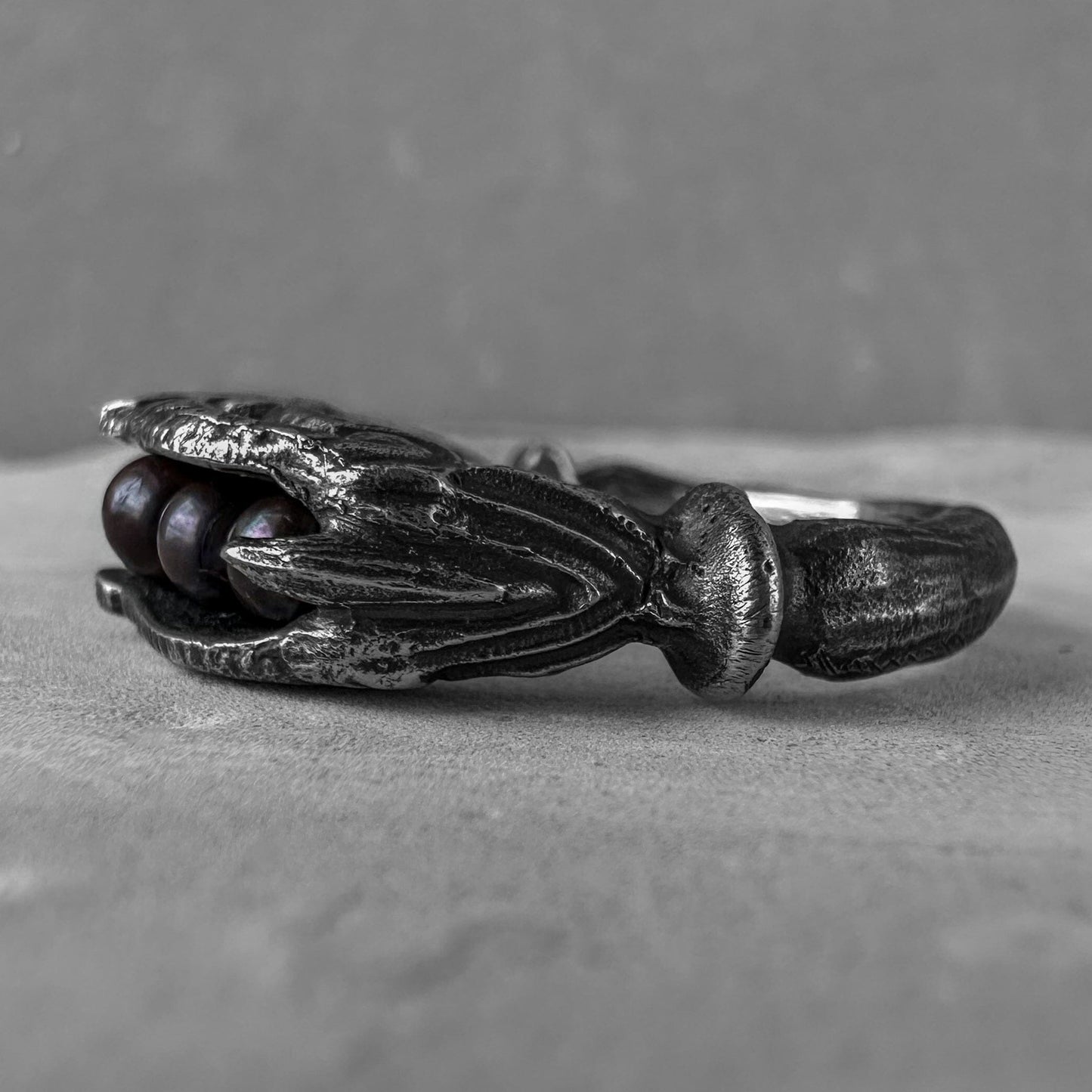 ATLANTIDA Rings with cracks and patterns Project50g 