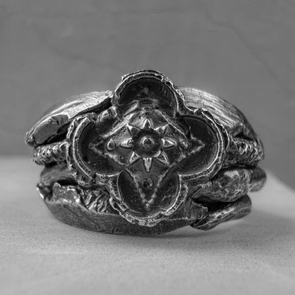 Aurora ring Rings with cracks and patterns Project50g 