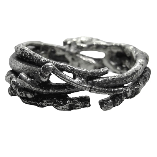 Brashwood ring- lightweight ring made of interlacing textured stripes Lightweight rings Project50g 