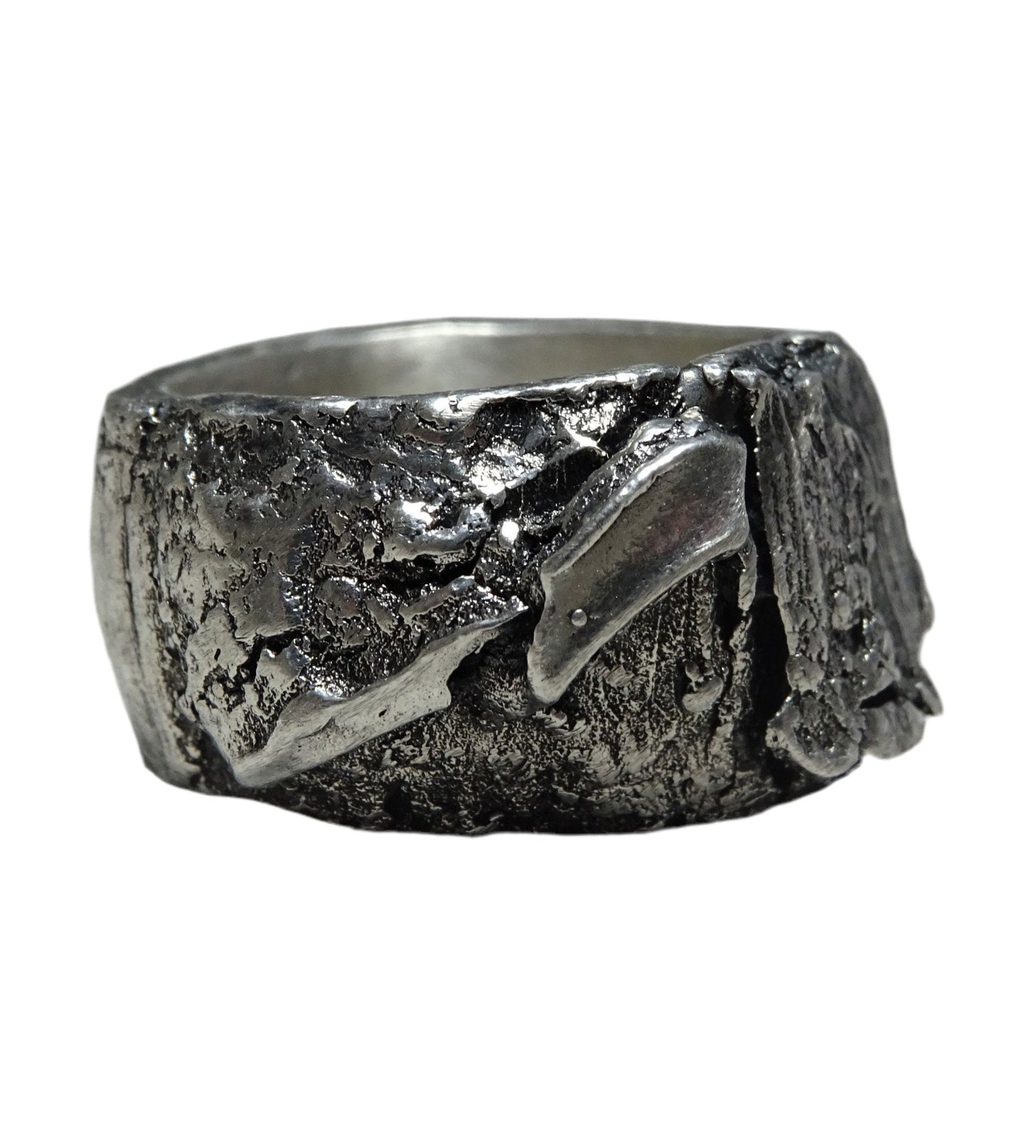 Magma ring- unusual ring with a unique texture of molten stone Unusual rings Project50g 