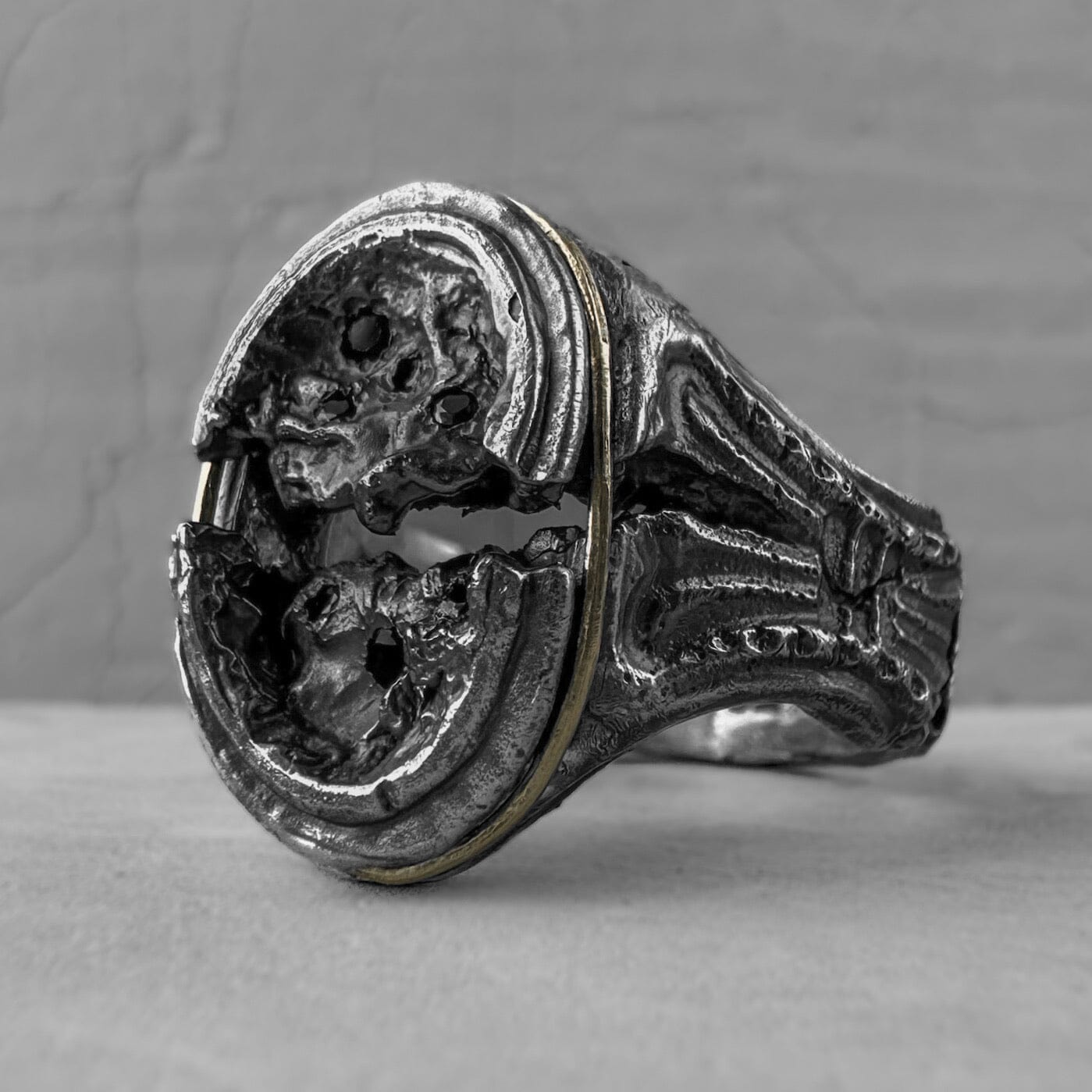 Relic ring Black diamonds rings Project50g 