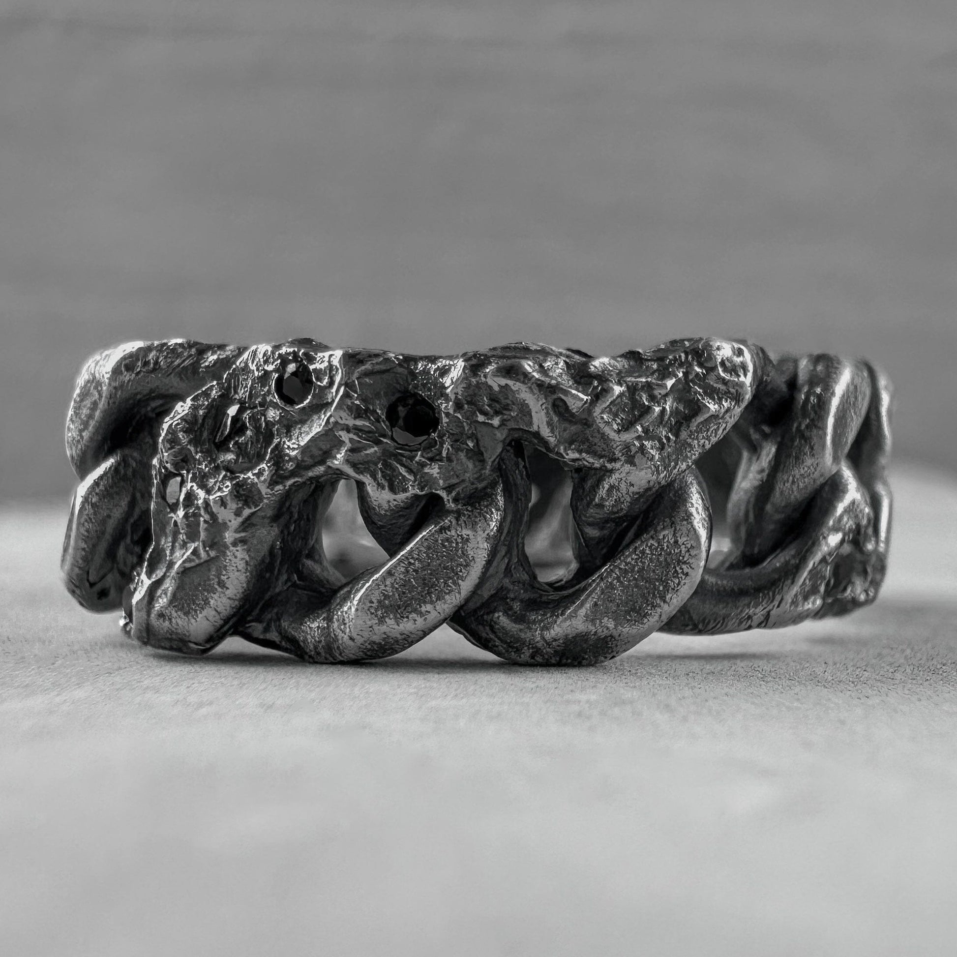 Vinculum Black diamonds rings Project50g 