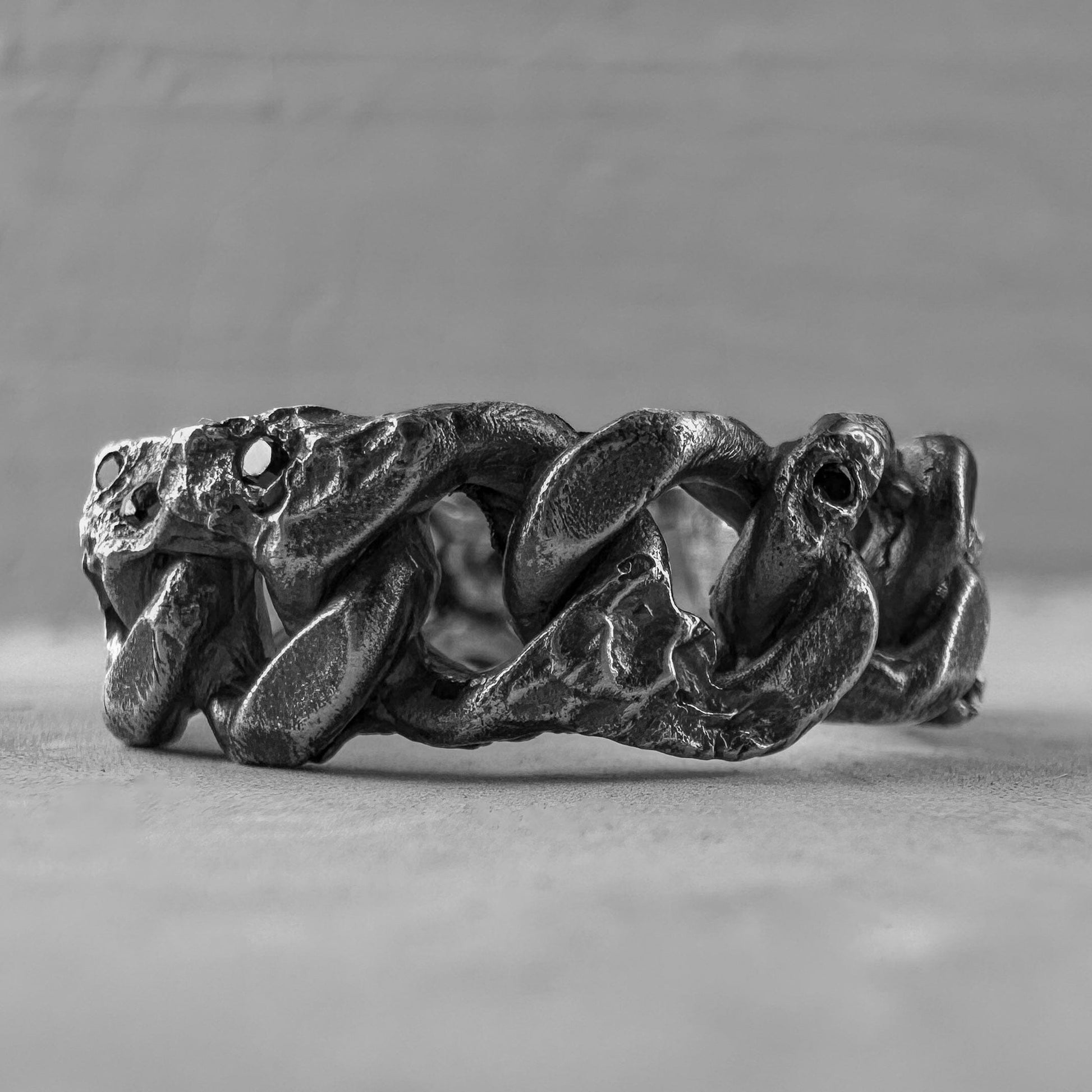 Vinculum Black diamonds rings Project50g 