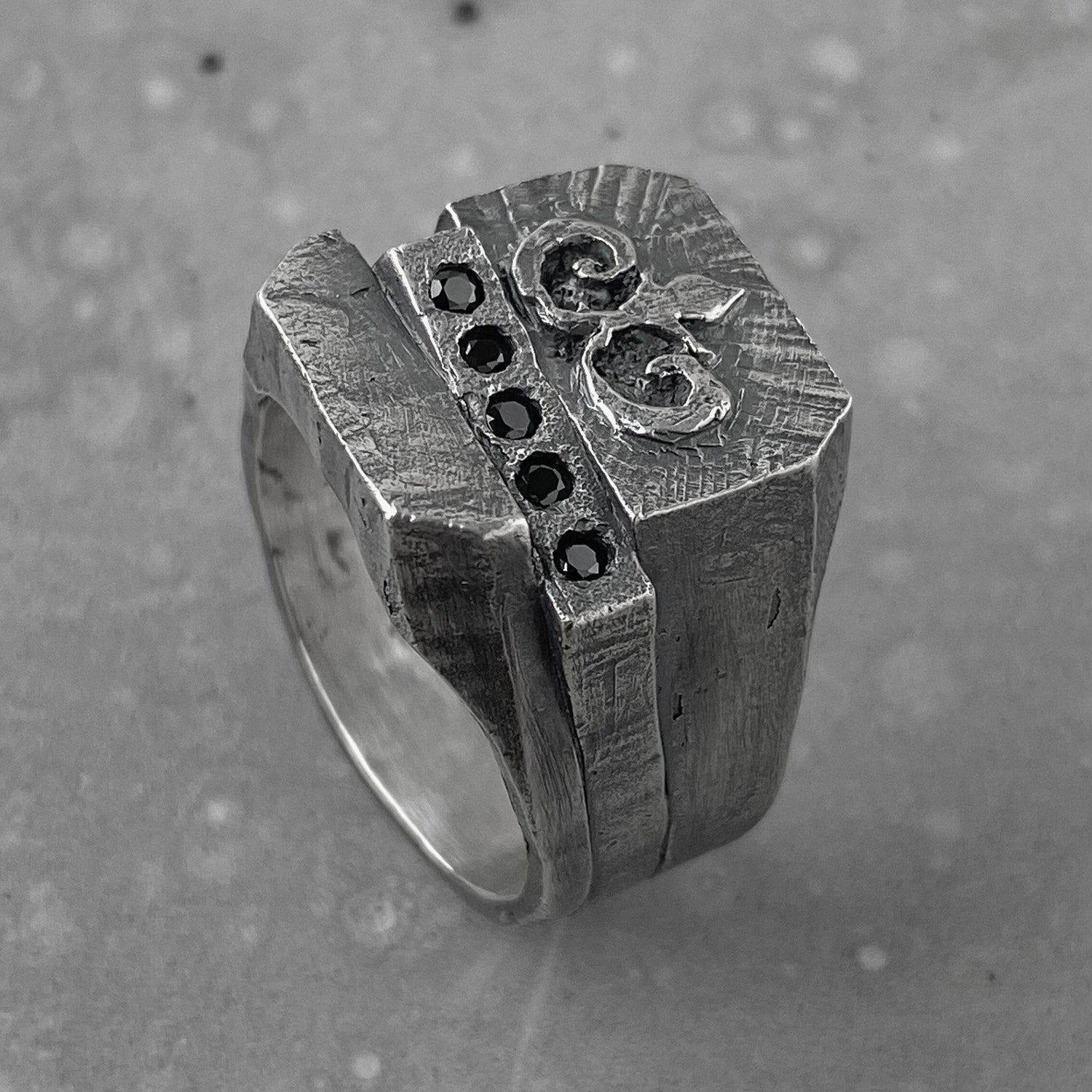 Babylon ring- textured square signet ring with five black diamonds Black diamonds rings Project50g 