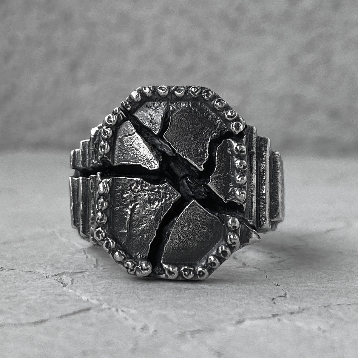 Centurion Ring, Roman Silver 925 Signet Ring With Cracks – project50g
