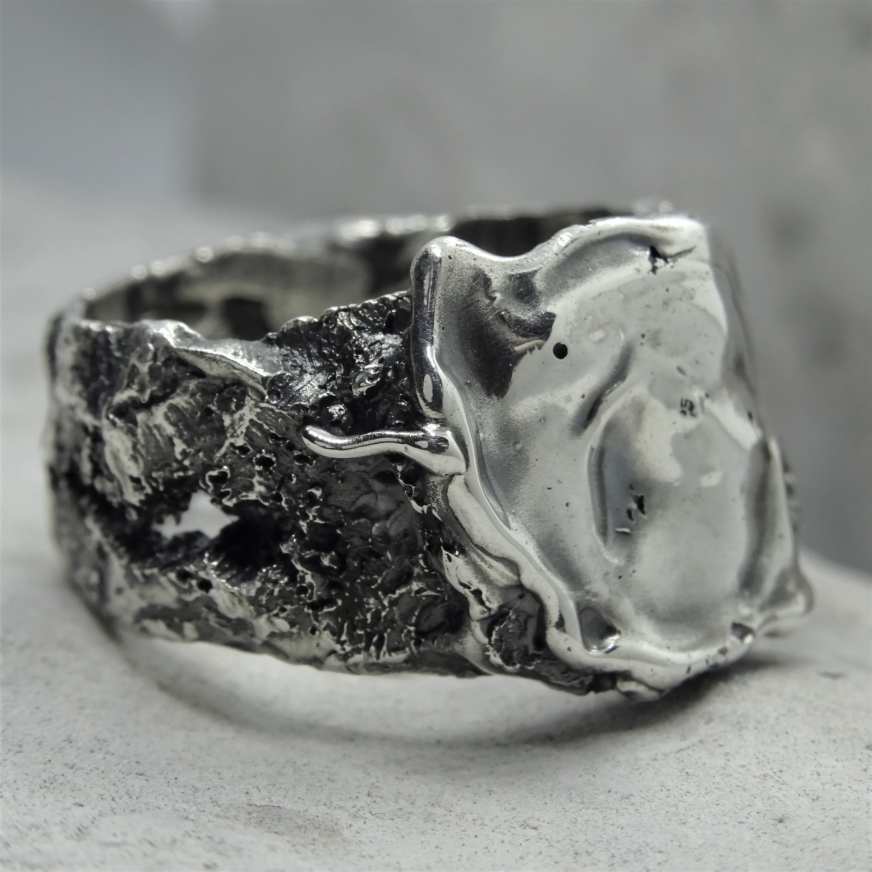 Twisted Silver Wire Ring, Oxidized with an Engraved Design - Silvertraits