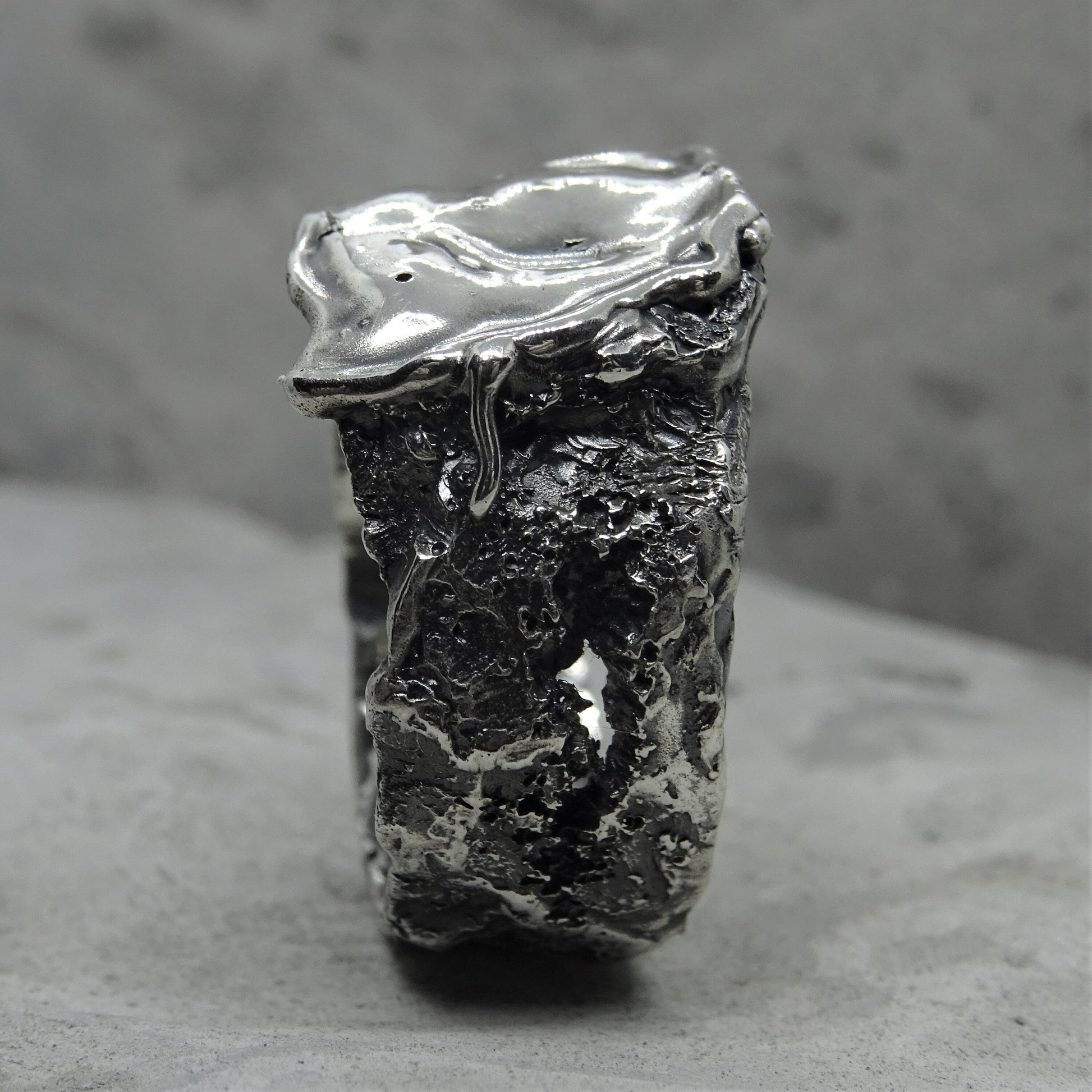 Maker's mark ring- unusual ring with a unique texture of molten silver and stone Unusual rings Project50g 