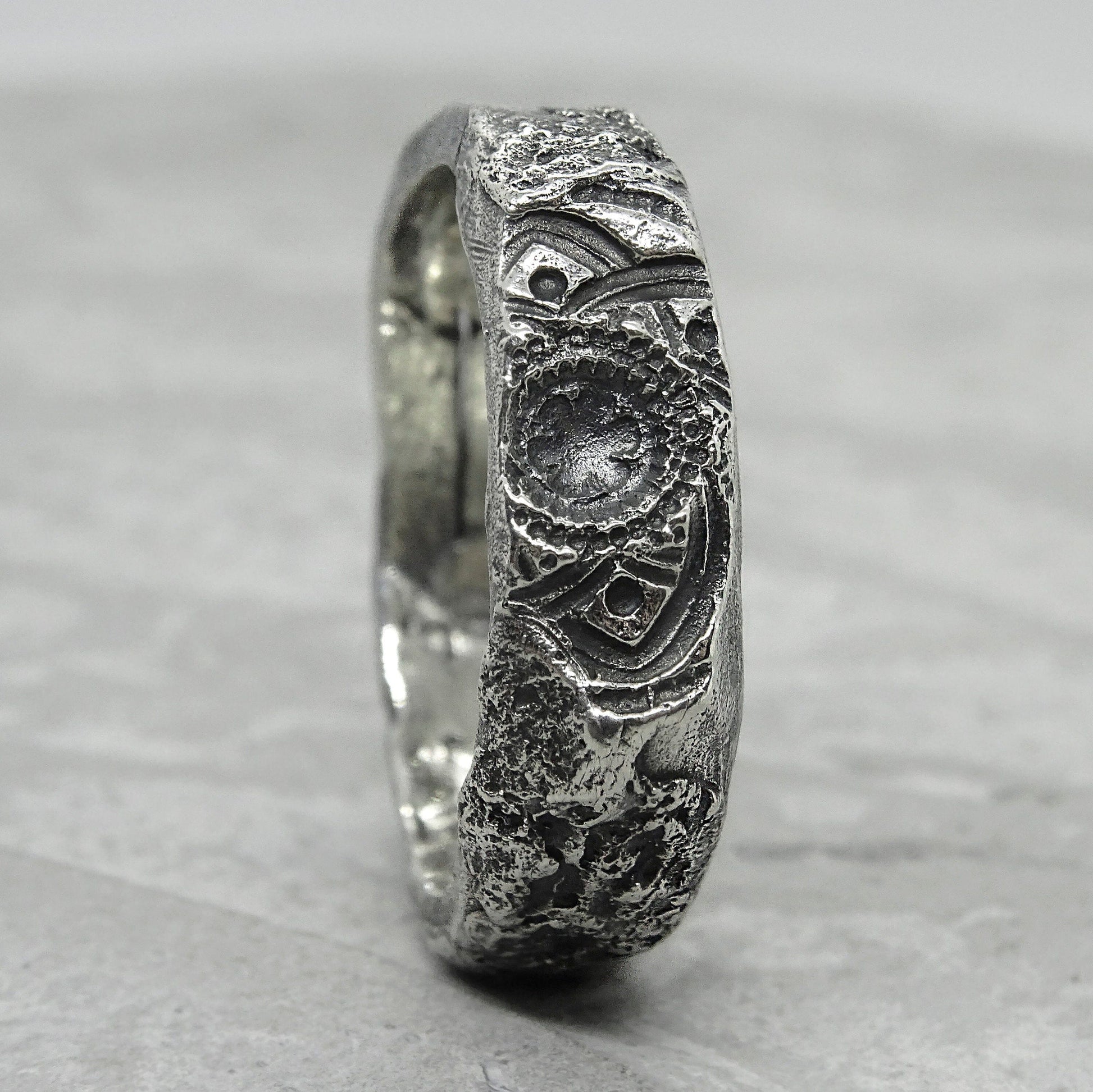 MANDALA Ring-molten silver ring with a rich structure, cool engagement ring,Space ring Galaxy ring Gift for men texture nature,textured band Rings with patterns Project50g 