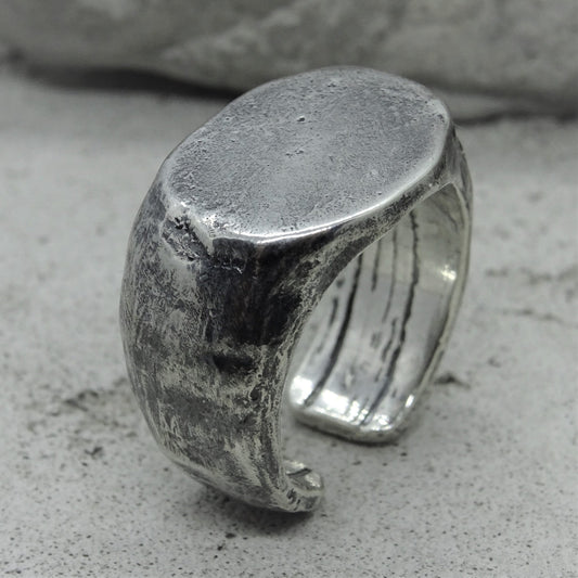 Old mirror ring- open oval ring with matte texture Open rings Project50g 