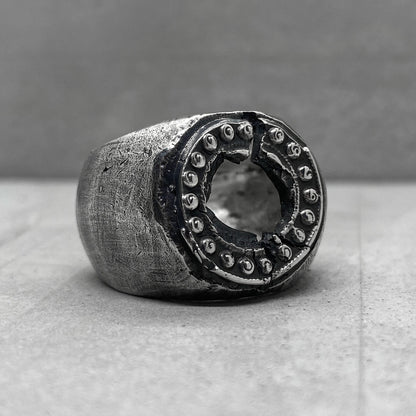 Portal ring- unusual massive round signet ring with a crack and a hole in the center Unusual rings Project50g 