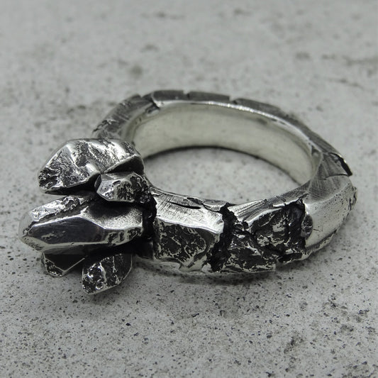 Quartz ring- unusual ring with imitation of silver quartz Unusual rings Project50g 