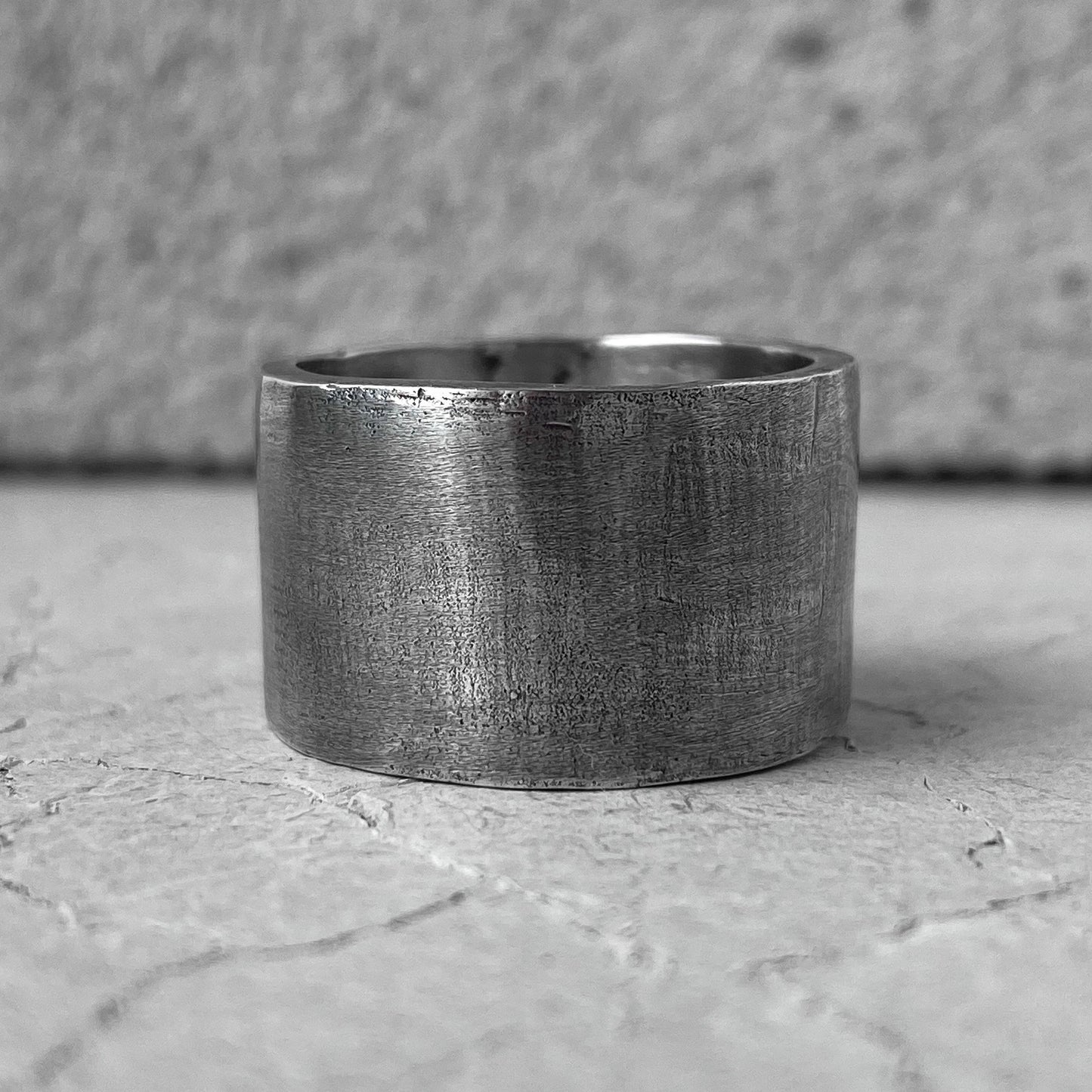 Stripe ring- extra wide ring with the soft texture Band rings Project50g 