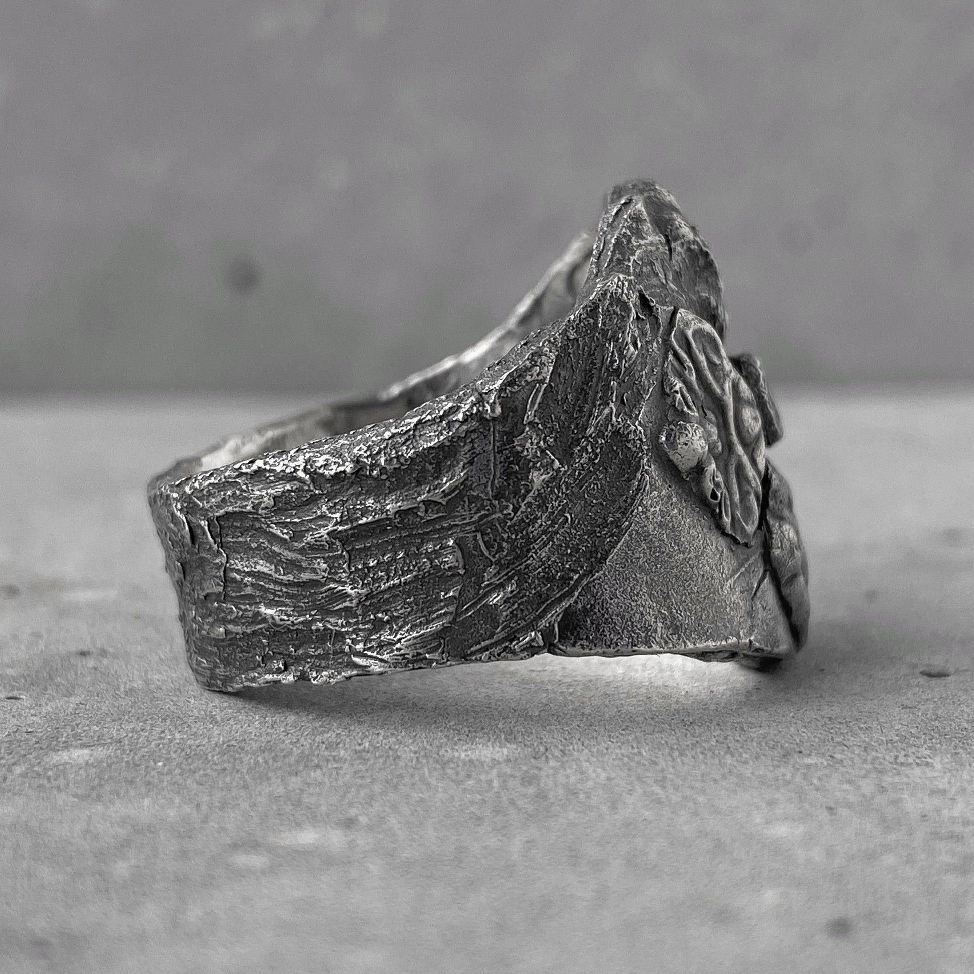 Zeus ring- filigree black diamond massive ring for men Black diamonds rings Project50g 