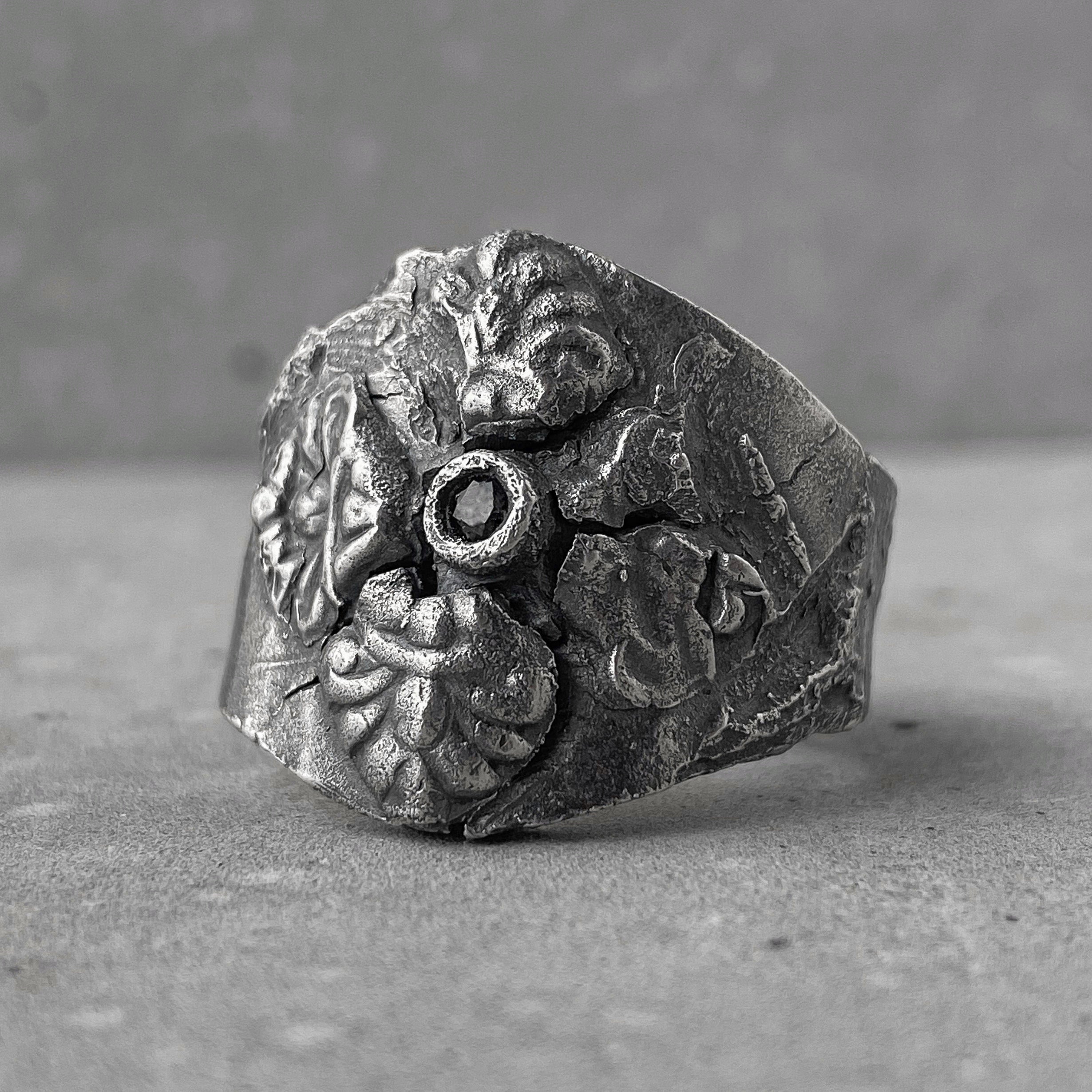 vintage silver ring skull cut stone 925 - アクセサリー